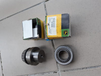 Ležaj aksijalni i nosač J.Deere 8300, 4 komada