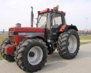 Case IH 1255 XL