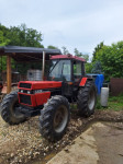 Case international 1056XL traktor