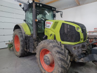Claas Axion 830