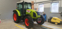 CLAAS AXOS 330