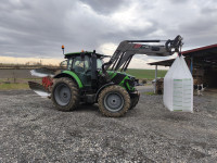 Deutz Fahr 6120 sa utovarivačem 2020. god.