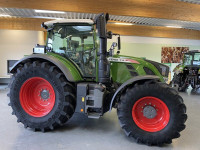 Fendt 718 Vario S4 Profi Plus