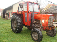 Traktor IMT 578