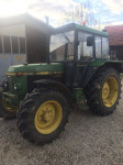 John Deere 2140