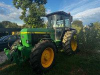 JOHN DEERE 3350