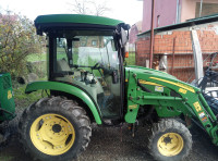 JOHN DEERE 3720