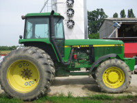 John deere 4755