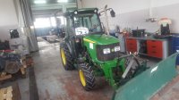 John Deere 5315V - vinogradarski/voćarski traktor