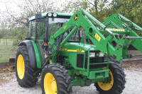 JOHN DEERE 5510 2003.g 80KS SA UTOVARIVAČEM BEZ ELEKTRONIKE TOP STANJE