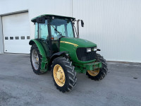 JOHN DEERE 5725