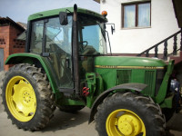 JOHN DEERE 6100 PREMIUM +  PREDNJI UTOVARIVAČ