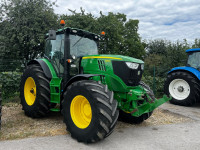 John Deere 6210R