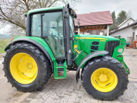 John Deere 6330