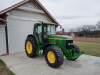 John Deere 6510