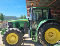 John Deere 6520