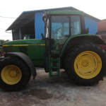 John Deere 6610