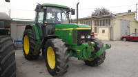 John Deere 6610