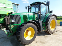 John deere 6820