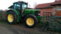 John deere 6820