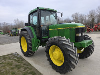 John deere 6900