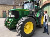 John Deere 6920