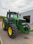 John Deere 6930