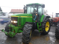 John Deere 7610
