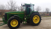 John Deere 8200