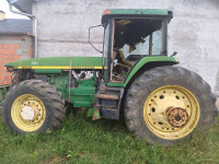 PRODANO John Deere 8200