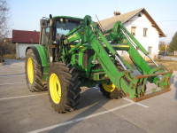 JOHN DEERE