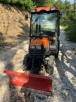 Kubota B1610
