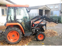 Kubota traktor  4x4 35ks