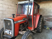 Massey Ferguson 260