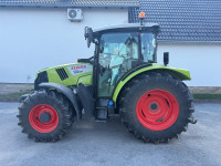 Claas Arion 420