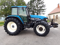 New holland (Ford) 8560