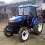 New Holland SNH 704