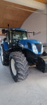 New Holland T7040