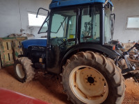 New Holland TN75V