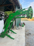 Prednji utovarivač John Deere 653