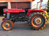 Prodaje se traktor Massey Ferguson 165 u vrlo dobrom stanju