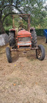 Prodaje se traktor Zetor 4511