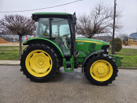 Prodajem John Deere 5080m TOP STANJE