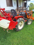 Prodajem mali traktor s pripadajućim priključcima