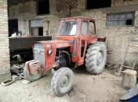 Prodajem traktor IMT 559