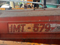 Prodajem traktor IMT 579  i priključke