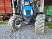 Prodajem traktor new holland ts100A