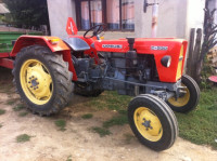 PRODAJEM  TRAKTOR  URSUS  C- 330  HITNO !!! HITNO