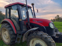 Prodajem traktor YTO X804