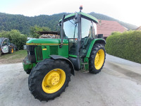 PRODAM TRAKTOR John Deere 6200 - 90 KONJEV - 38 km/h - ODLIČEN